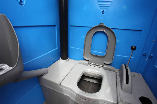 Best Porta potty delivery and setup  in Keenesburg, CO